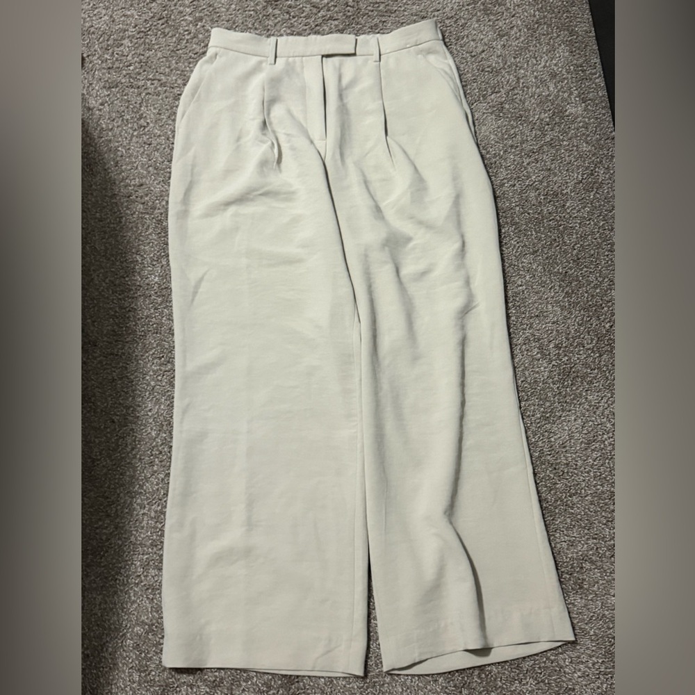 SOLD-Abercrombie & Fitch Cream High Rise Wide Leg Trouser size 32 LONG
